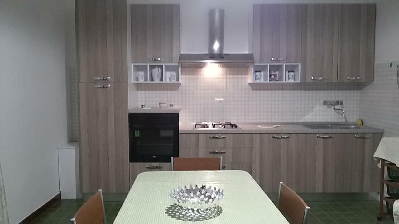 Casa Vacanza Xenia Аджерола Экстерьер фото